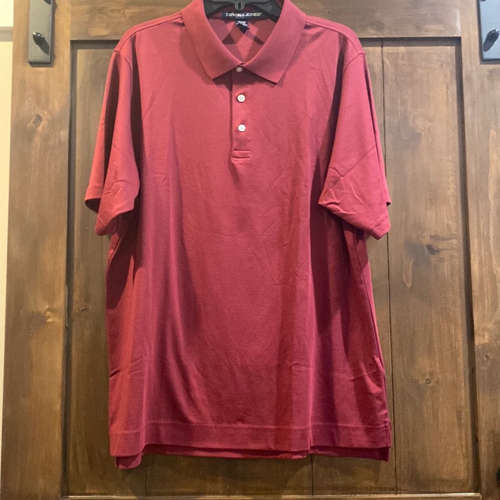 E711 NWOT Men's Devon & Jones Garnet Polo Shirt Sz. L Monogram
